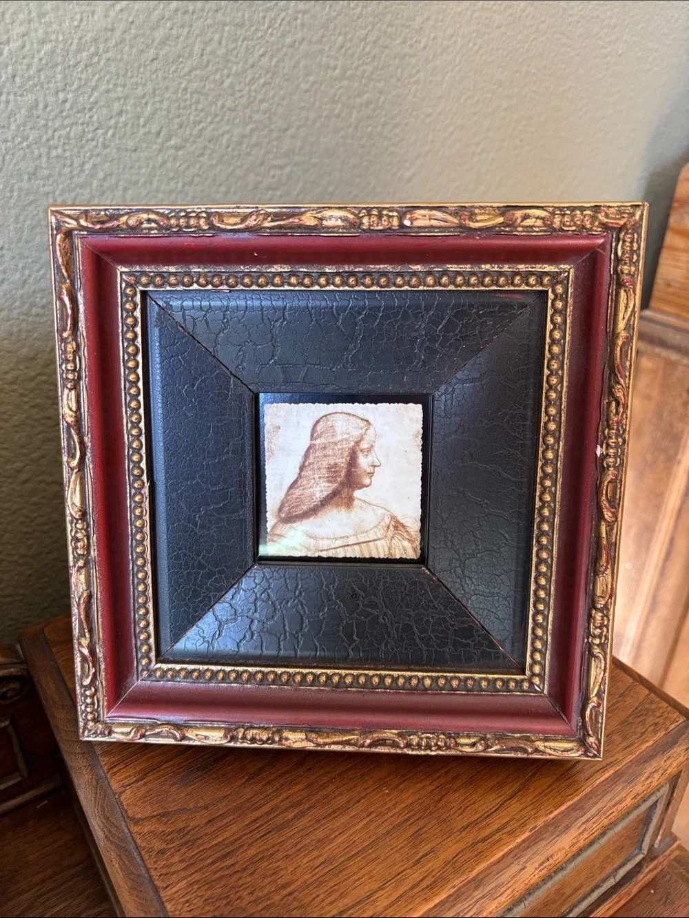 Pair of vintage picture frames